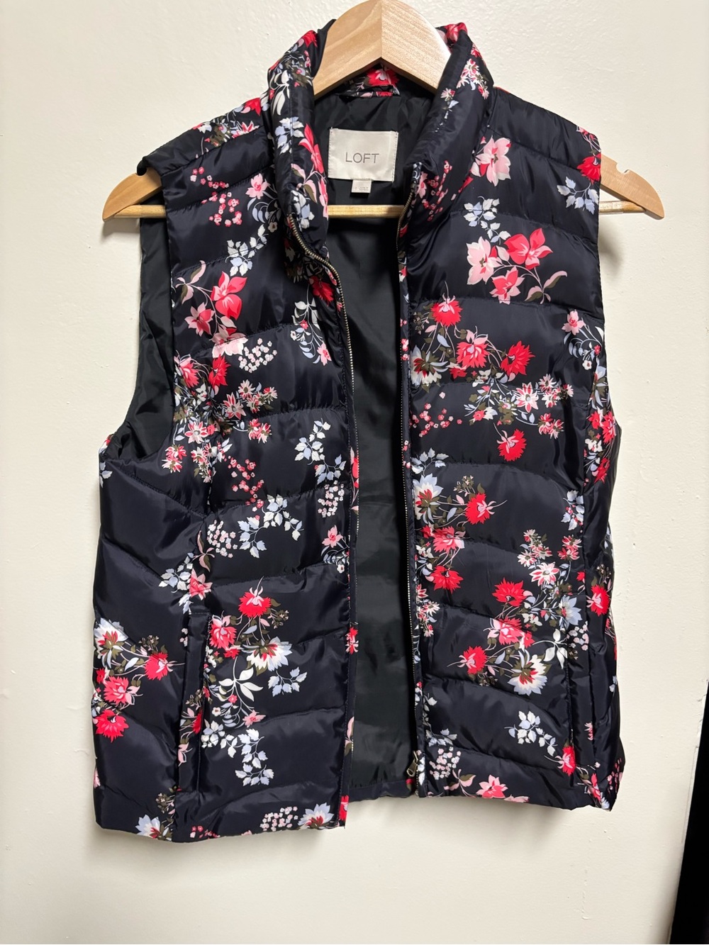 LOFT Black Floral Quilted Puffer Vest with Red & Pink Blooms